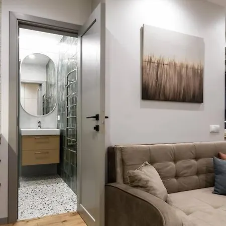 شقة Cozy Quiet Center *